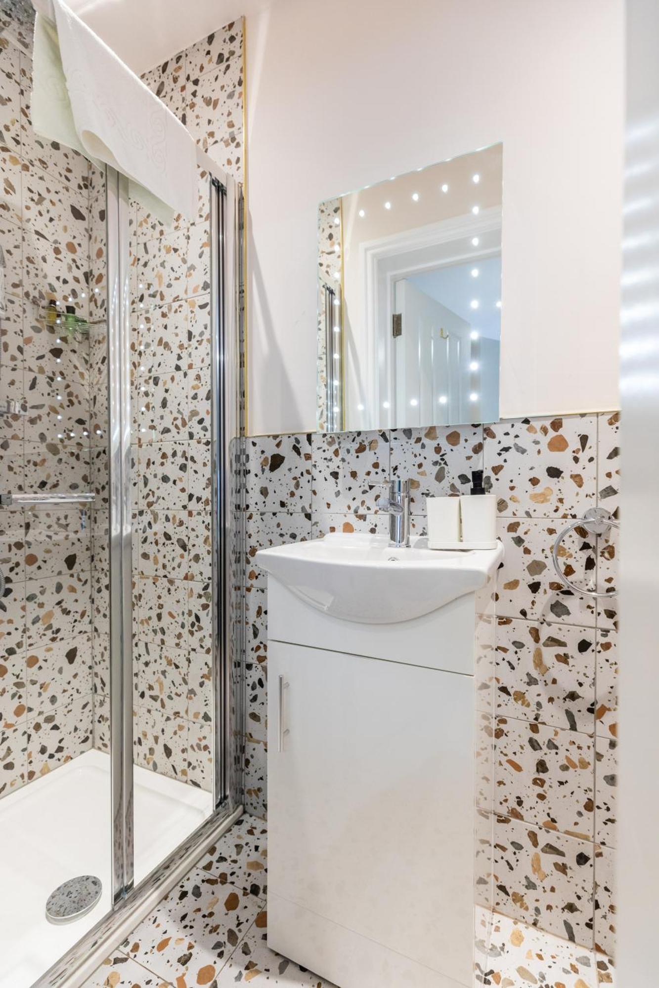 The Chapter - Finsbury Park Bed & Breakfast 3*