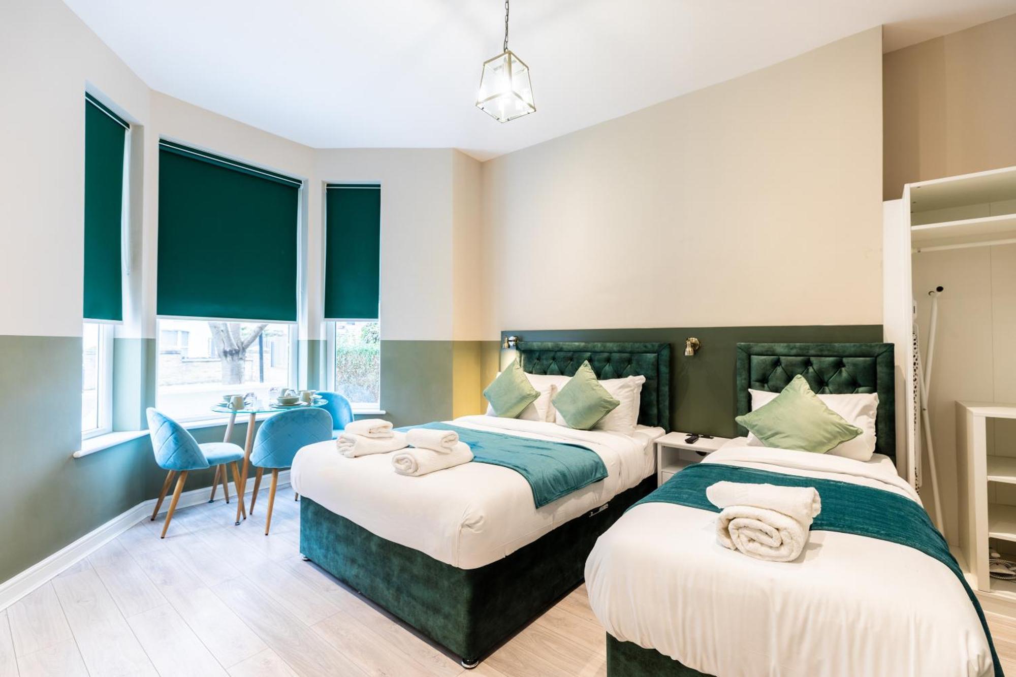 The Chapter - Finsbury Park Bed & Breakfast London